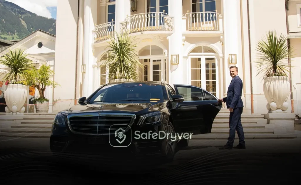 Hire a Car with Driver for Easy, Customized Travels in Dubai