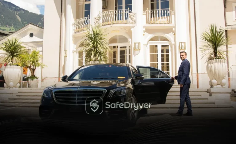 Hire a Car with Driver for Easy, Customized Travels in Dubai