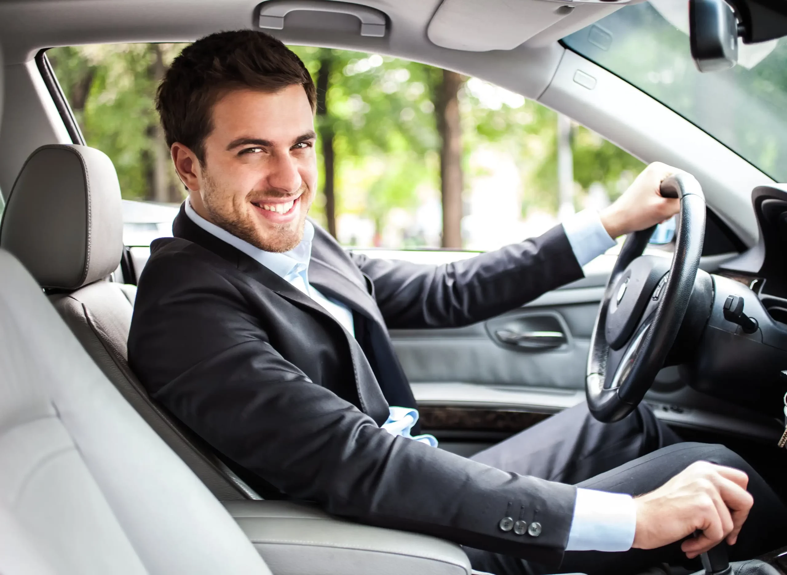 Hourly driver service in Dubai - SafeDryver chauffeur